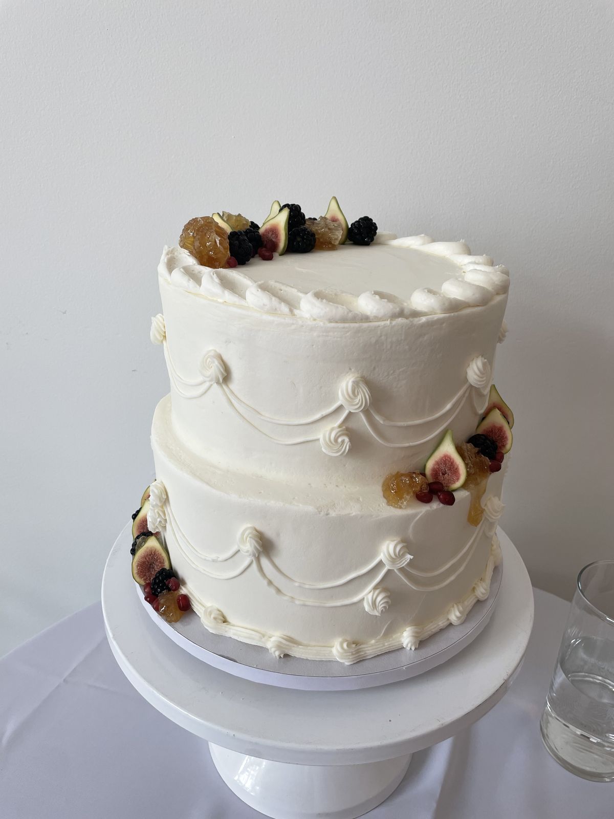 Fig & Honeycomb Tier